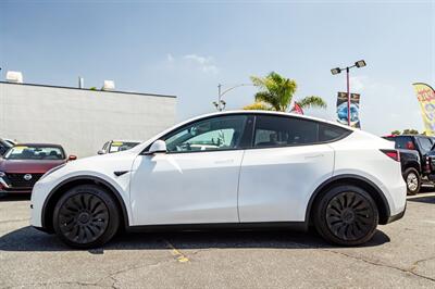 2021 Tesla Model Y Long Range   - Photo 2 - Long Beach, CA 90806