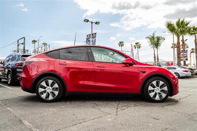2023 Tesla Model Y Long Range - Photo 9 - Long Beach, CA 90806
