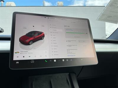2023 Tesla Model Y Long Range   - Photo 22 - Long Beach, CA 90806
