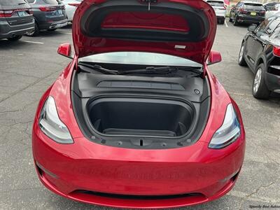 2023 Tesla Model Y Long Range   - Photo 19 - Long Beach, CA 90806