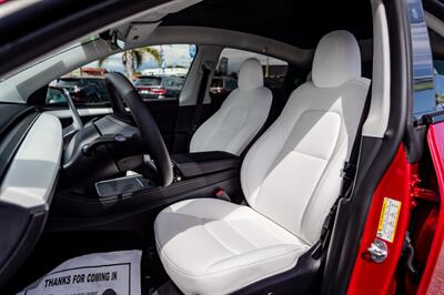 2023 Tesla Model Y Long Range - Photo 15 - Long Beach, CA 90806