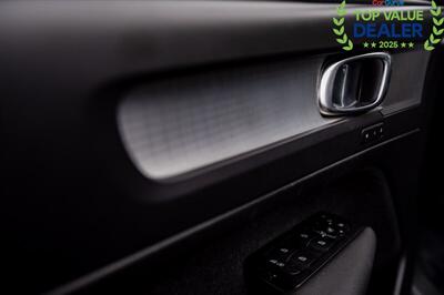 2021 Volvo XC40 T5 Momentum   - Photo 18 - Long Beach, CA 90806