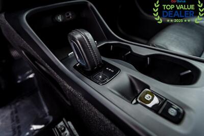 2021 Volvo XC40 T5 Momentum   - Photo 24 - Long Beach, CA 90806