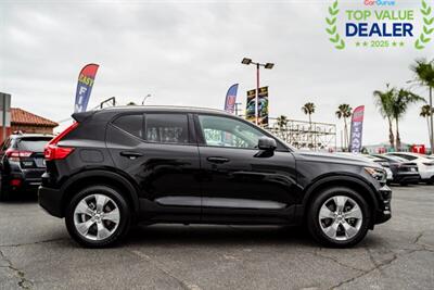 2021 Volvo XC40 T5 Momentum   - Photo 11 - Long Beach, CA 90806