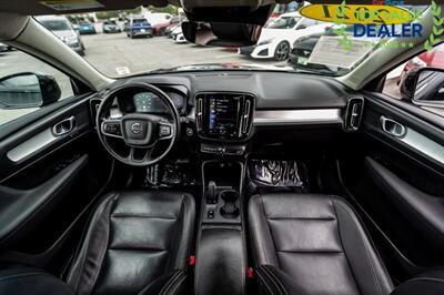 2021 Volvo XC40 T5 Momentum   - Photo 21 - Long Beach, CA 90806