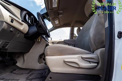 2020 Toyota Sienna L 7-Passenger   - Photo 17 - Long Beach, CA 90806