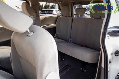 2020 Toyota Sienna L 7-Passenger   - Photo 25 - Long Beach, CA 90806