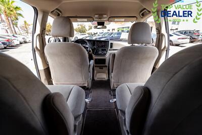 2020 Toyota Sienna L 7-Passenger   - Photo 28 - Long Beach, CA 90806