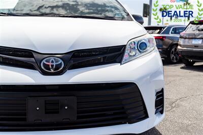 2020 Toyota Sienna L 7-Passenger   - Photo 11 - Long Beach, CA 90806