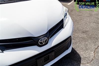 2020 Toyota Sienna L 7-Passenger   - Photo 10 - Long Beach, CA 90806