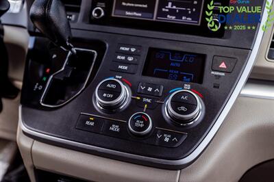 2020 Toyota Sienna L 7-Passenger   - Photo 23 - Long Beach, CA 90806