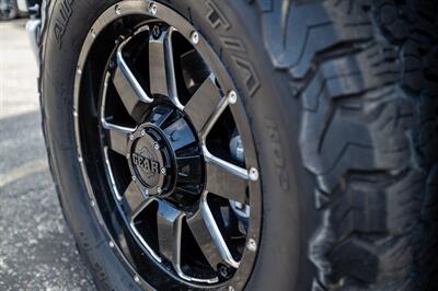 2020 Chevrolet Silverado 1500 LT   - Photo 14 - Long Beach, CA 90806