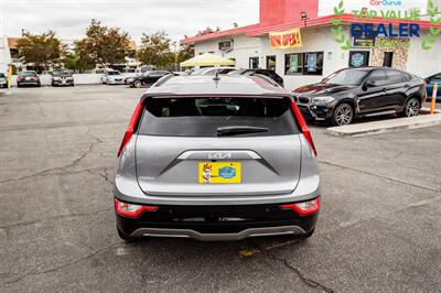 2023 Kia Niro EV Wave   - Photo 7 - Long Beach, CA 90806