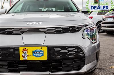2023 Kia Niro EV Wave   - Photo 12 - Long Beach, CA 90806