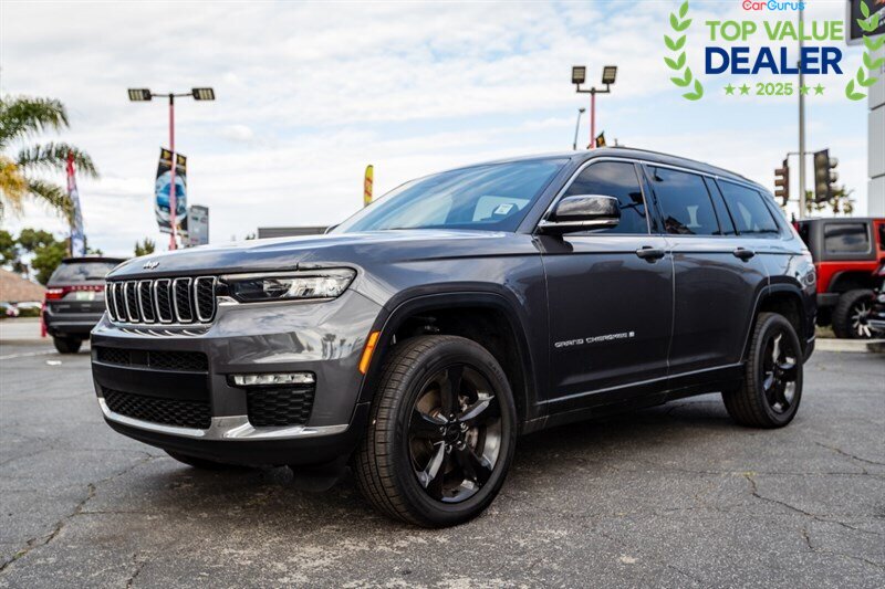 2021 Jeep Grand Cherokee Limited  L - Photo 1 - Long Beach, CA 90806