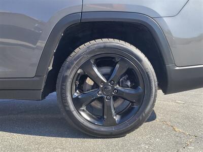 2021 Jeep Grand Cherokee Limited  L - Photo 18 - Long Beach, CA 90806