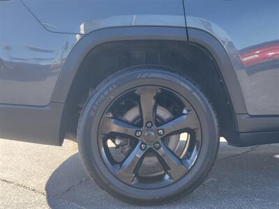 2021 Jeep Grand Cherokee Limited  L - Photo 19 - Long Beach, CA 90806