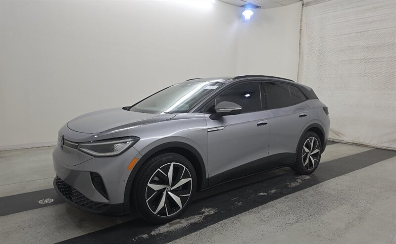 2023 Volkswagen ID.4 Pro S   - Photo 1 - Long Beach, CA 90806