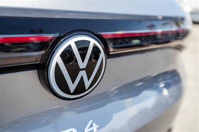 2023 Volkswagen ID.4 Pro S   - Photo 7 - Long Beach, CA 90806