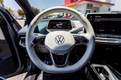 2023 Volkswagen ID.4 Pro S   - Photo 20 - Long Beach, CA 90806