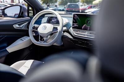 2023 Volkswagen ID.4 Pro S   - Photo 29 - Long Beach, CA 90806