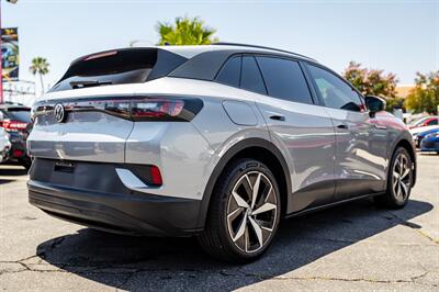 2023 Volkswagen ID.4 Pro S   - Photo 9 - Long Beach, CA 90806