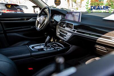2019 BMW 740i   - Photo 27 - Long Beach, CA 90806