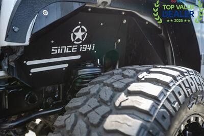 2015 Jeep Wrangler Unlimited Sahara - Photo 11 - Long Beach, CA 90806