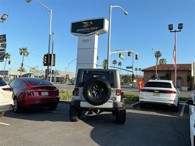 2015 Jeep Wrangler Unlimited  Sahara - Photo 5 - Long Beach, CA 90806