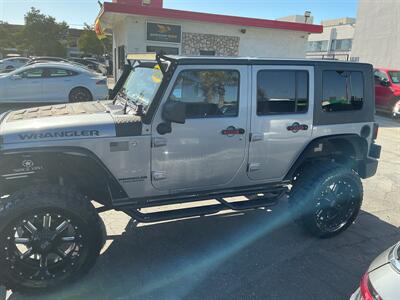 2015 Jeep Wrangler Unlimited  Sahara - Photo 3 - Long Beach, CA 90806