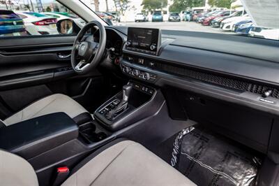 2025 Honda CR-V EX   - Photo 16 - Long Beach, CA 90806