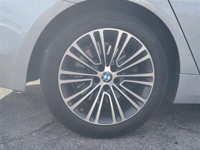 2018 BMW 5 Series 530i   - Photo 11 - Long Beach, CA 90806