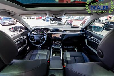 2021 Audi e-tron quattro Premium - Photo 27 - Long Beach, CA 90806