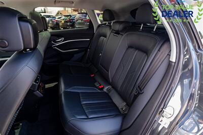 2021 Audi e-tron quattro Premium - Photo 24 - Long Beach, CA 90806