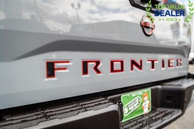 2022 Nissan Frontier PRO-X - Photo 6 - Long Beach, CA 90806
