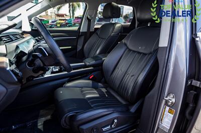 2019 Audi e-tron quattro Prestige   - Photo 16 - Long Beach, CA 90806