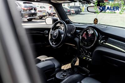 2022 MINI Hardtop 2 Door Cooper SE - Photo 25 - Long Beach, CA 90806