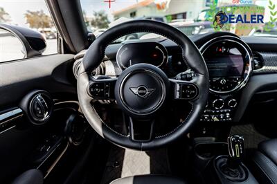 2022 MINI Hardtop 2 Door Cooper SE - Photo 28 - Long Beach, CA 90806