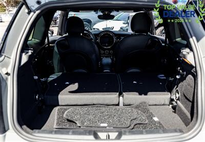 2022 MINI Hardtop 2 Door Cooper SE - Photo 24 - Long Beach, CA 90806