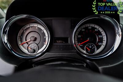 2020 Dodge Grand Caravan SXT   - Photo 18 - Long Beach, CA 90806