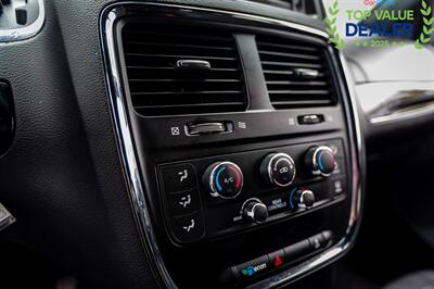 2020 Dodge Grand Caravan SXT   - Photo 20 - Long Beach, CA 90806