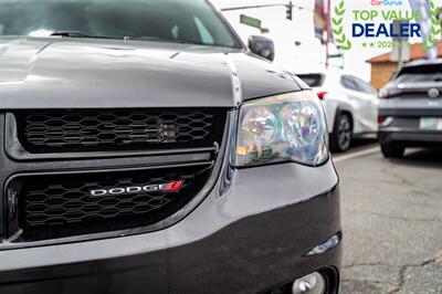 2020 Dodge Grand Caravan SXT   - Photo 12 - Long Beach, CA 90806