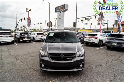 2020 Dodge Grand Caravan SXT   - Photo 2 - Long Beach, CA 90806
