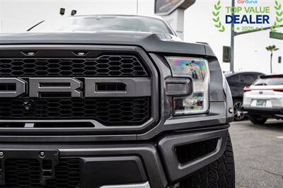 2019 Ford F-150 Raptor   - Photo 12 - Long Beach, CA 90806