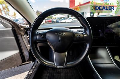 2018 Tesla Model 3 Long Range - Photo 21 - Long Beach, CA 90806