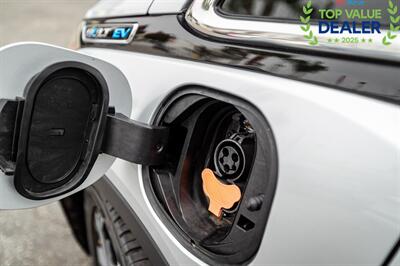 2017 Chevrolet Bolt EV Premier - Photo 16 - Long Beach, CA 90806