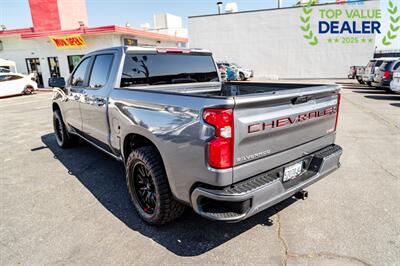 2019 Chevrolet Silverado 1500 RST   - Photo 4 - Long Beach, CA 90806