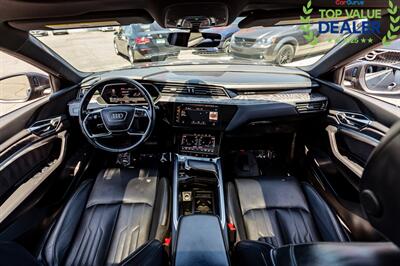 2019 Audi e-tron quattro Prestige   - Photo 30 - Long Beach, CA 90806