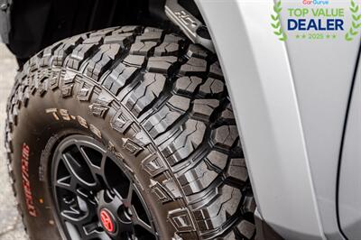 2021 Toyota Tacoma SR5 V6   - Photo 15 - Long Beach, CA 90806