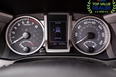 2021 Toyota Tacoma SR5 V6   - Photo 23 - Long Beach, CA 90806
